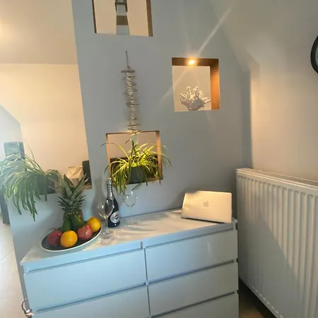 Apartament Bella * 米兹多洛杰